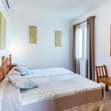 Holiday home Sol *